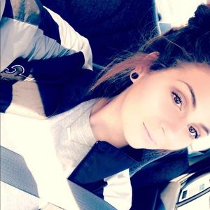 Meet your Posher, Victoria